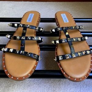 Steve Madden - Averill Studded Sandal Black size 11